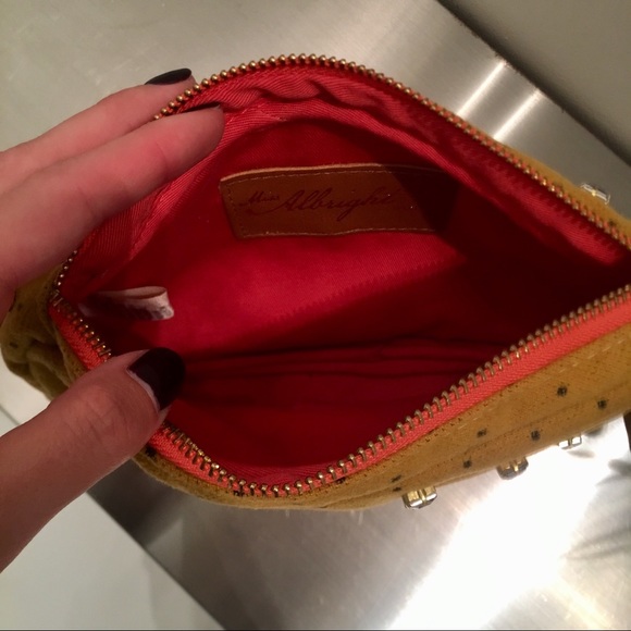 Anthropologie | Mustard Clutch - Picture 4 of 5